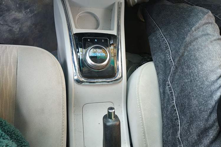 Used SRM Haoyun 1  Gear Lever