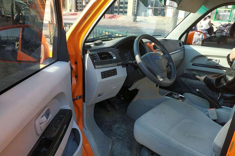 Used SRM Haoyun 1  Driver Seat