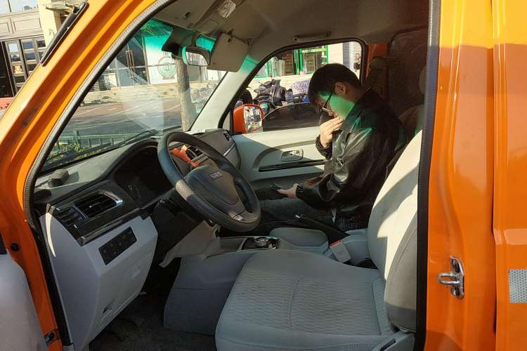 Used SRM Haoyun 1  Left Front Seat