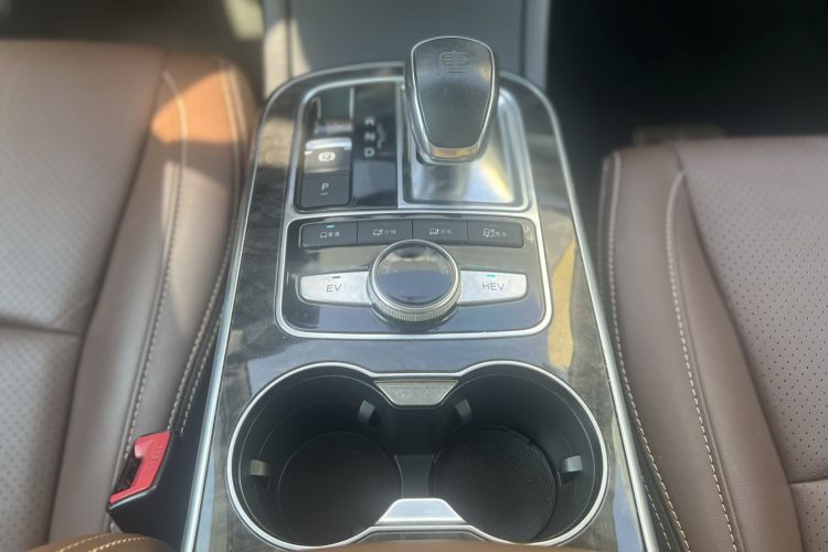 Used BYD Tang New Energy 2015 2.0T Four-Wheel-Drive Flagship Model Gear Lever