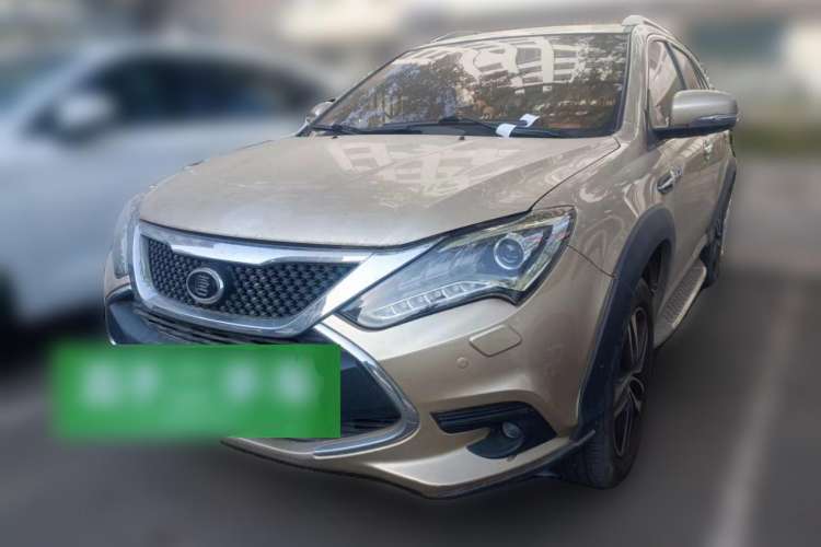 Used BYD Tang New Energy 2015 2.0T Four-Wheel-Drive Flagship Model