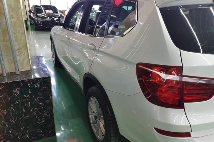 Used BMW X3 2016 sDrive20i