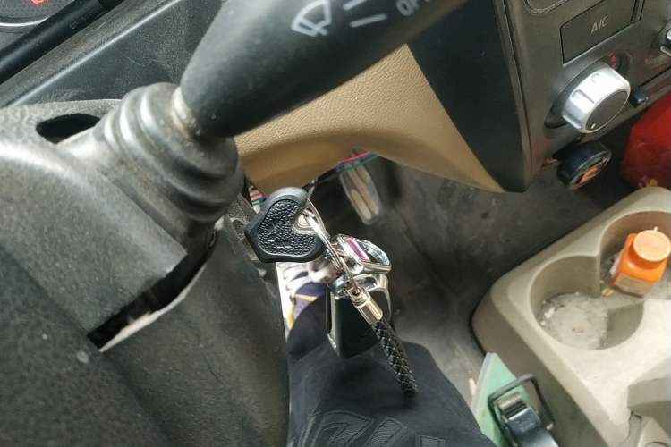 Used Dongfeng Xiaokang C37 2012 1.4L Comfort Version DK13-06