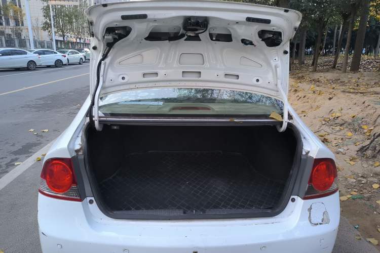 Used CIIMO 2012 1.8L Manual