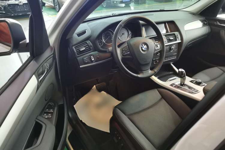 Used BMW X3 2016 sDrive20i