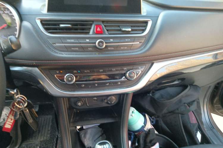 Used JAC Refine S3 2017 1.5L Manual Luxury Smart Model