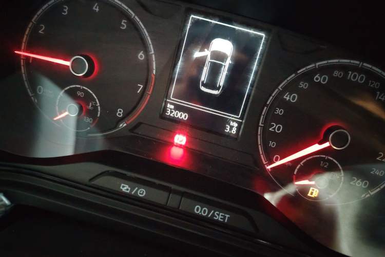 Used Volkswagen Tacqua 2020 1.5L Automatic Shang
