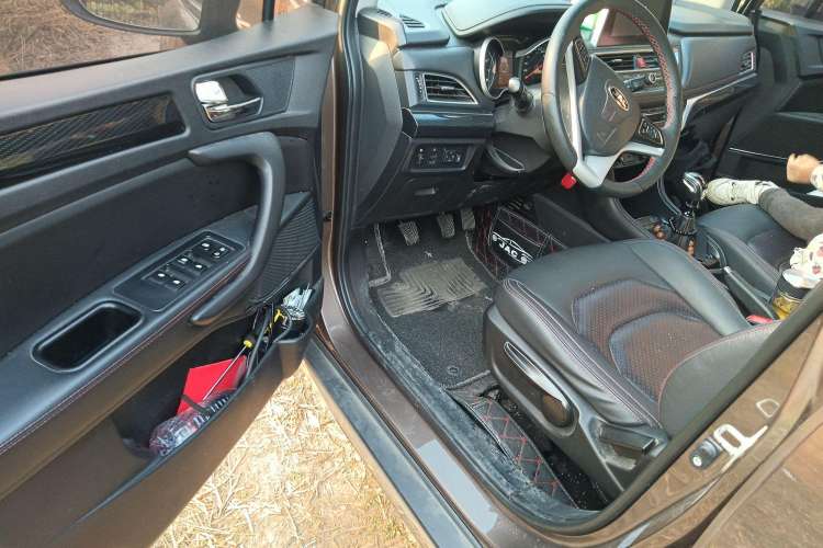 Used JAC Refine S3 2017 1.5L Manual Luxury Smart Model