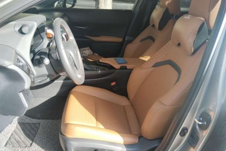 Used Lexus UX 2020 260h Explore & Adventure Edition
