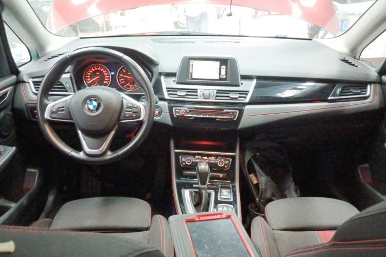 Used BMW 2 Series Gran Tourer 2015 218i Sports Design Package
