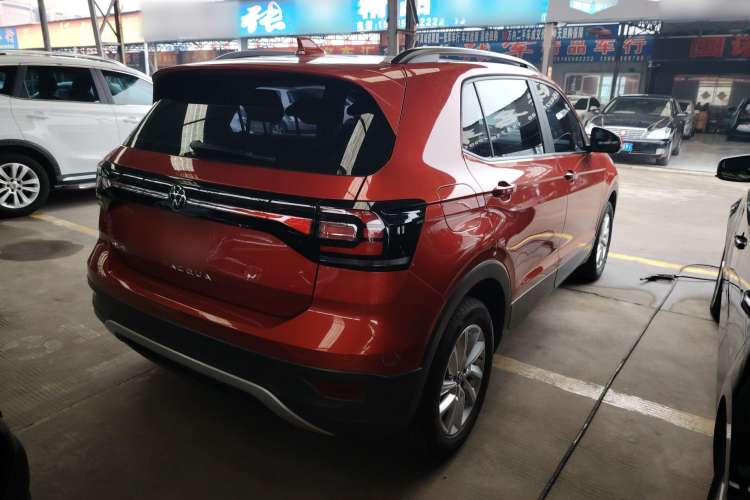 Used Volkswagen Tacqua 2020 1.5L Automatic Shang
