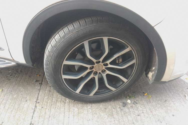 Used Zotye Domy X7 2017 1.8T DCT Prestige Model
