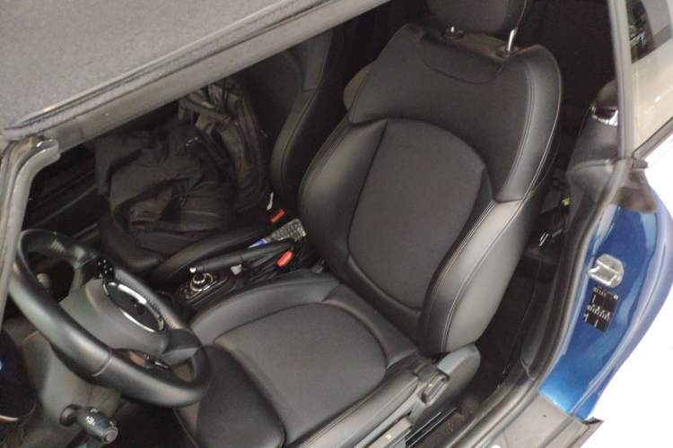 Used MINI MINI 2022 1.5T COOPER CABRIO Classic Edition
