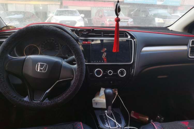 Used Honda Greiz 2016 1.5L CVT Fashion Edition
