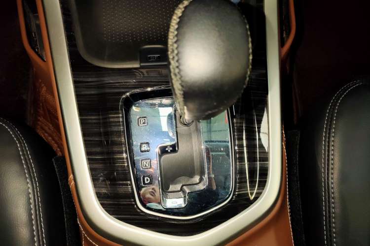 Used Nissan Terra 2020 2.5L XV 4WD Automatic Four-Wheel Drive Flagship Edition