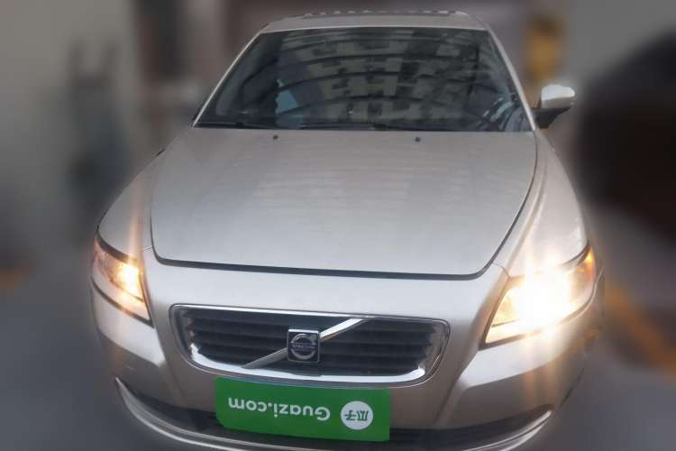 Used Volvo S40 2010 2.0L Automatic Zhiya Edition