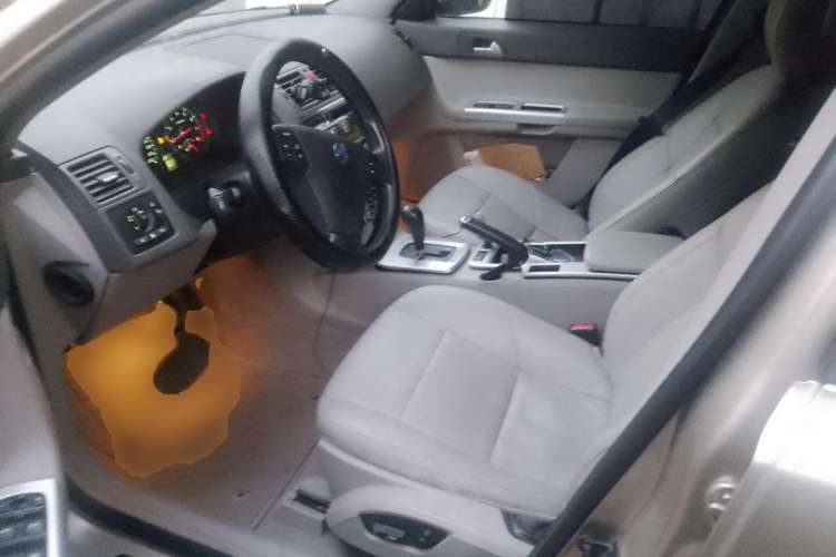 Used Volvo S40 2010 2.0L Automatic Zhiya Edition