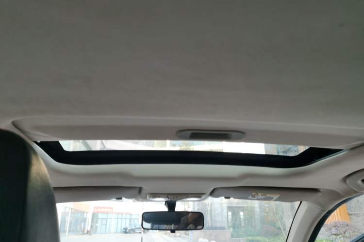 Used Geely Auto Diamond 2016 1.5L Manual Elite Edition