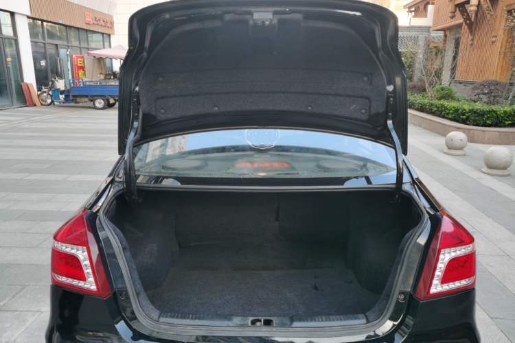 Used Geely Auto Diamond 2016 1.5L Manual Elite Edition