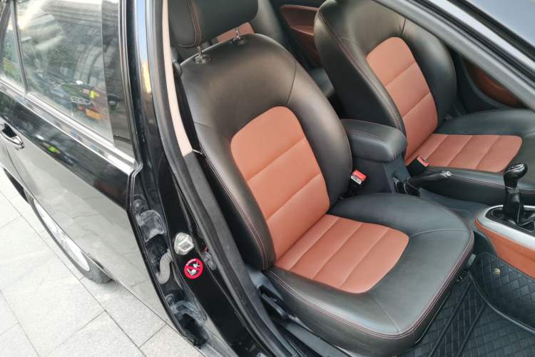 Used Geely Auto Diamond 2016 1.5L Manual Elite Edition