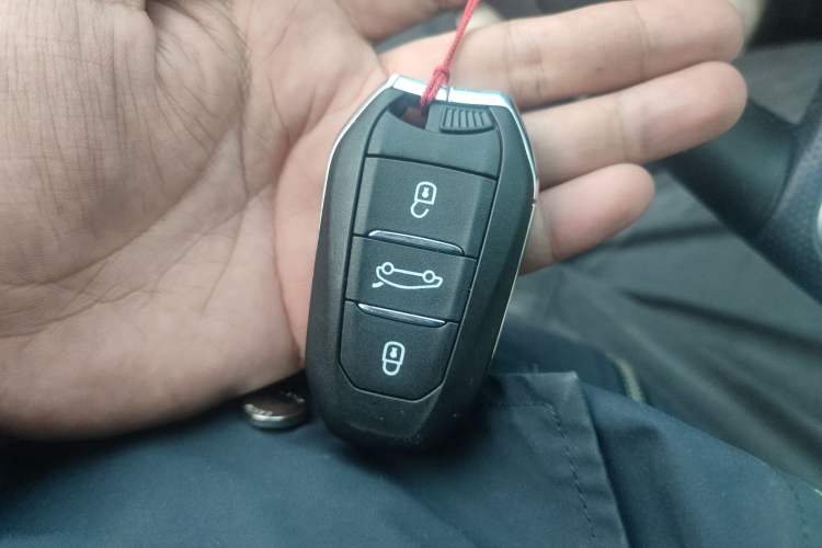 Used DS 6 2016 1.6T Luxury Edition THP160