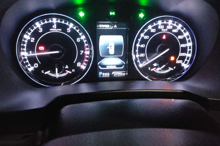 Used CHANGAN CS95 2017 2.0T Two-Wheel Drive Zhitu Edition