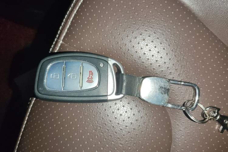 Used Bisu T5 2017 1.5T Manual Luxury Model
