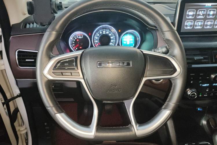 Used Bisu T5 2017 1.5T Manual Luxury Model
