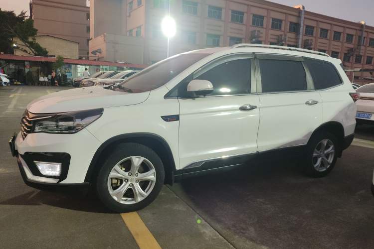 Used Bisu T5 2017 1.5T Manual Luxury Model
