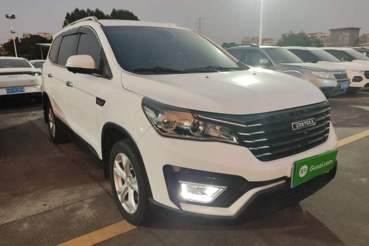 Used Bisu T5 2017 1.5T Manual Luxury Model
