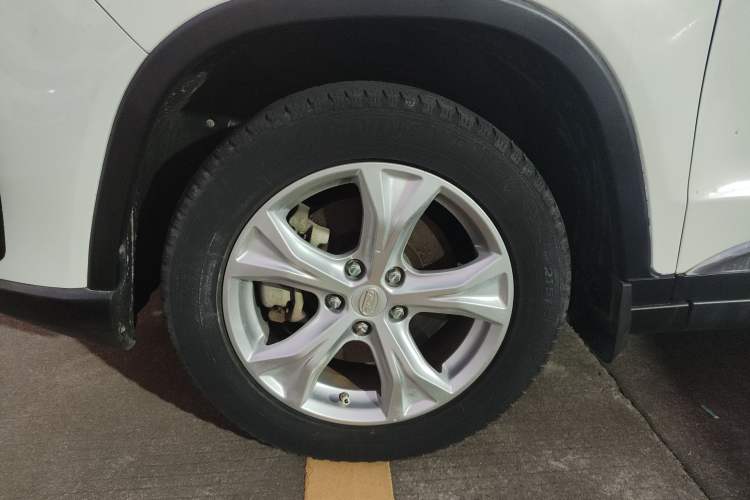 Used Bisu T5 2017 1.5T Manual Luxury Model
