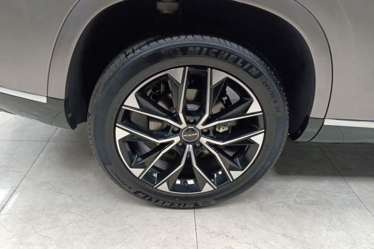 Used Roewe RX9 2023 2.0T Two-Wheel Drive Enjoyment Version
