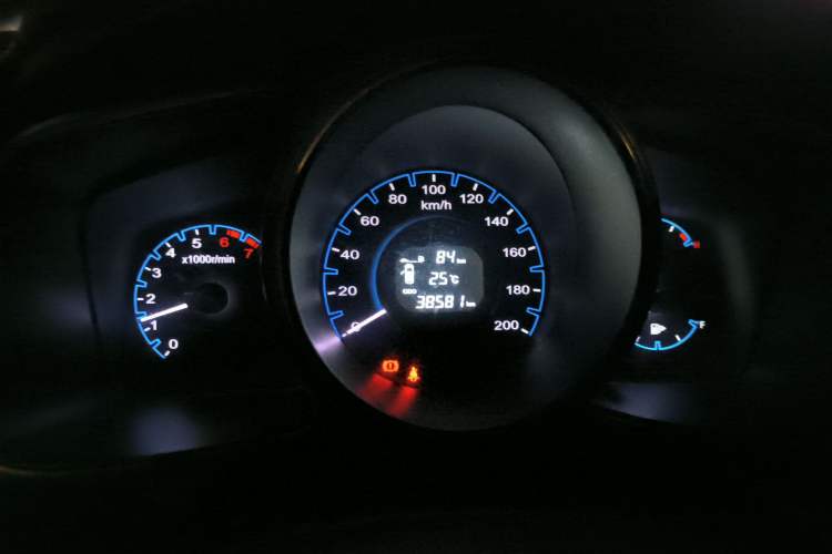 Used Oshan CX70 2016 1.6L Manual Luxury Model