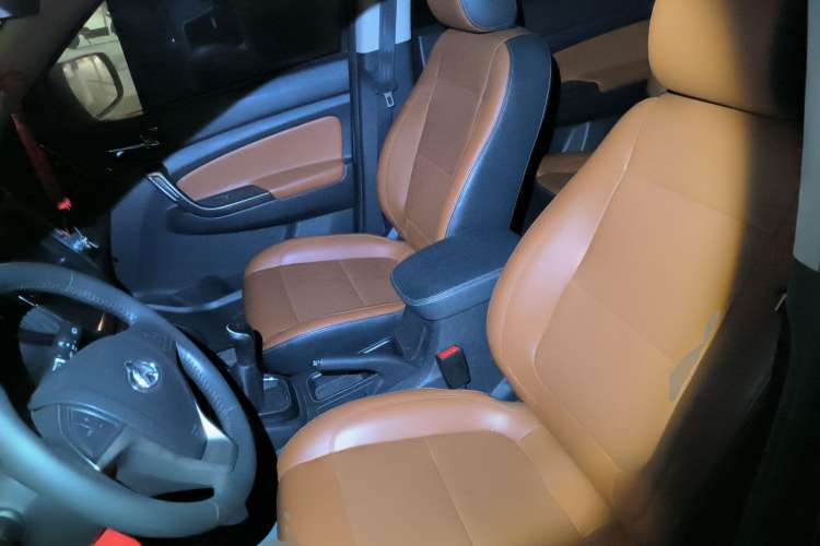 Used Oshan CX70 2016 1.6L Manual Luxury Model