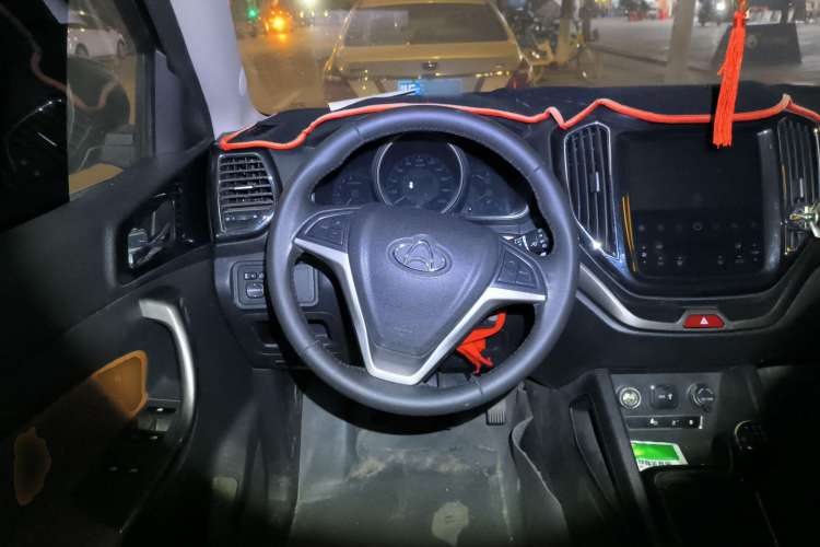 Used Oshan CX70 2016 1.6L Manual Luxury Model