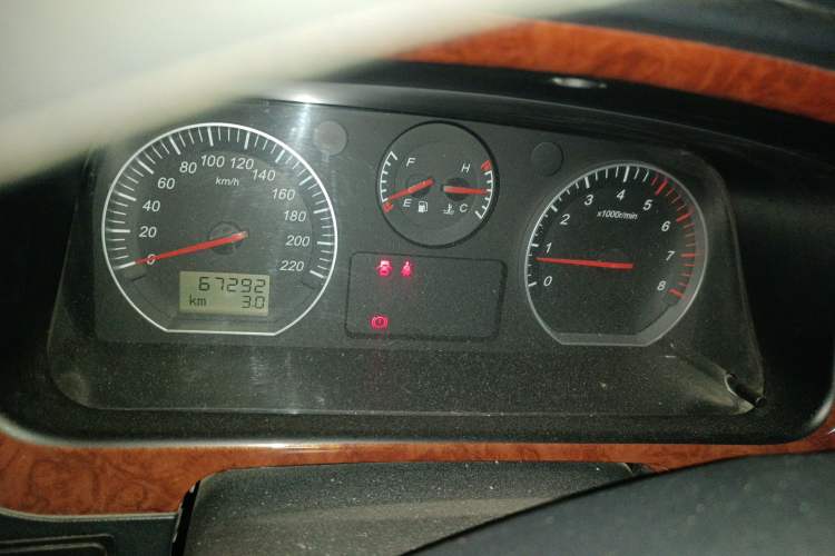 Used Jinbei Grace 2016 2.0L Express Utility Model