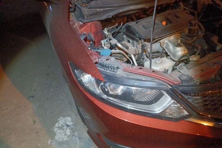 Used Honda Jade 2013 1.8L automatic Comfort version 5 seats