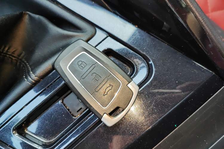 Used FORTHING T5 2018 230T Manual Smart Enjoyment Model
