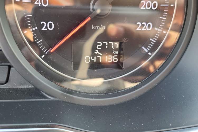 Used Dongfeng Aeolus A9 2016 1.8T Luxury Model
