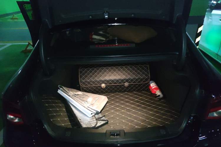 Used GAC Trumpchi GA8 2017 280T Deluxe Edition
