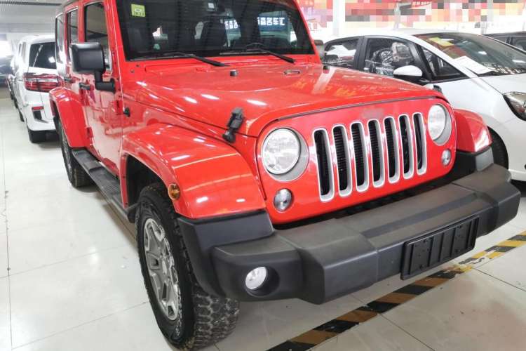 Used Jeep Wrangler 2017 3.0L Sahara Four-Door Comfort Edition

