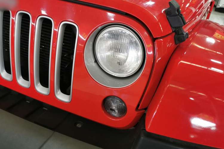 Used Jeep Wrangler 2017 3.0L Sahara Four-Door Comfort Edition
