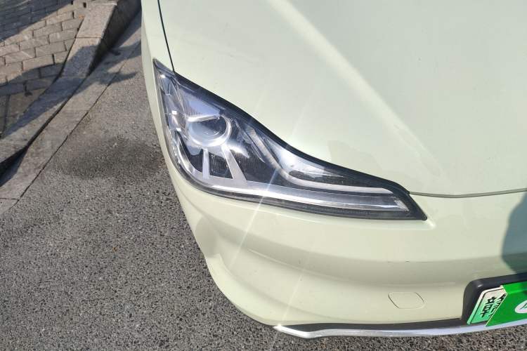 Used NETA V 2022 Chao 300 Lite Lithium Iron Phosphate
