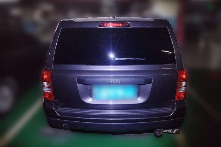 Used Jeep Patriot 2014 2.4L Sport Edition Rear