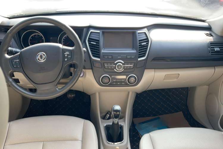 Used Dongfeng Aeolus A60 2016 1.5L Manual Luxury Version
