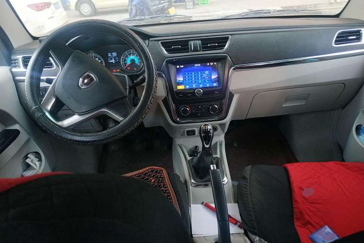 Used Jinbei New Hiace X30L 2022 1.5L Wealth Edition Non-Air-Conditioned Bus China VI Standard SWC15M