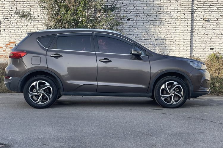 Used Dongfeng Aeolus AX5 2017 1.4T Automatic Qushang Model