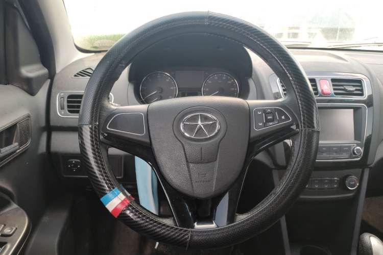 Used JAC iEV 2015 iEV4 Luxury Smart Model