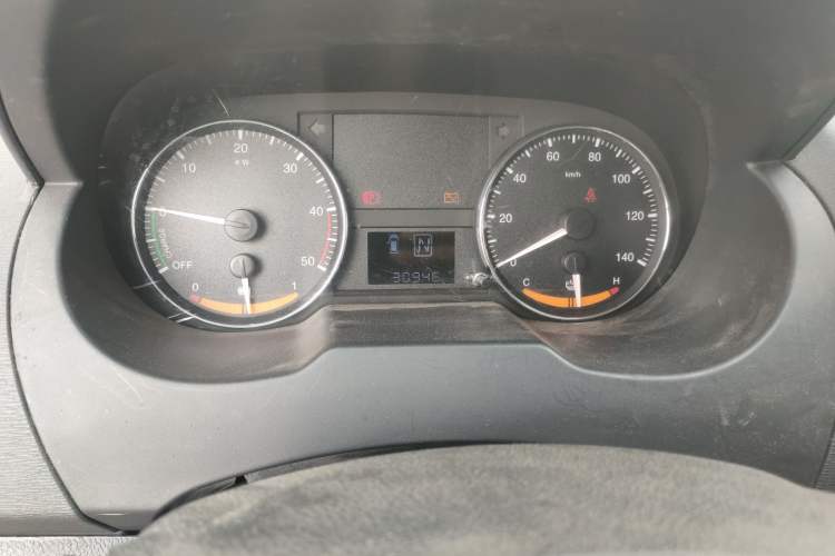 Used JAC iEV 2015 iEV4 Luxury Smart Model