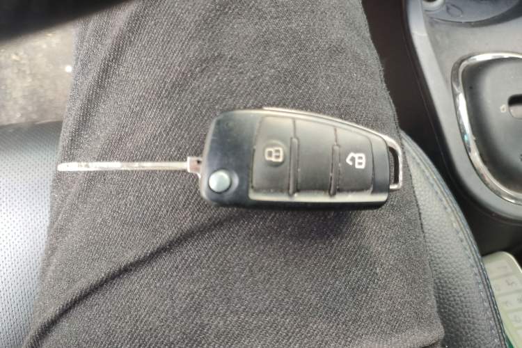 Used JAC iEV 2015 iEV4 Luxury Smart Model